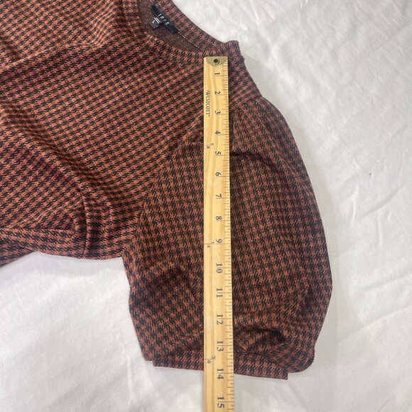 Iris Houndstooth Balloon Sleeve Blouse - Picture 14 of 14